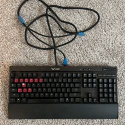 Corsair K70 Gaming Mechanical Keyboard