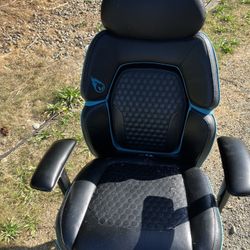 Gaming chair