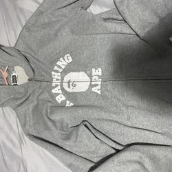 BAPE HOODIE SIZE XL