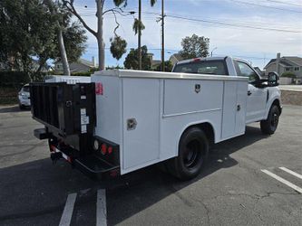 2019 Ford F-350 Chassis