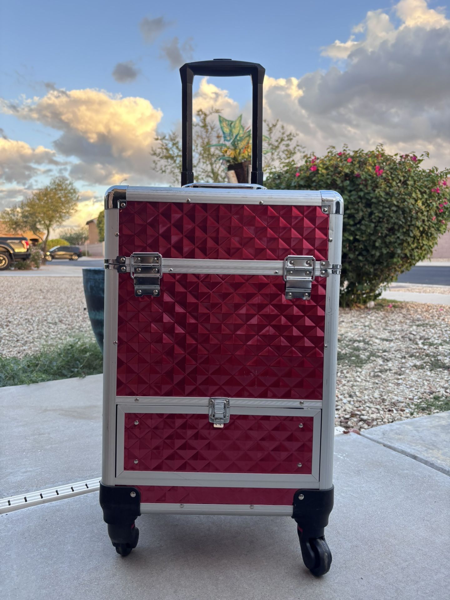 🎀 Rolling Multi-Storage Case – Professional Makeup / Esthetician / Craft Organizer 🎀 $45
