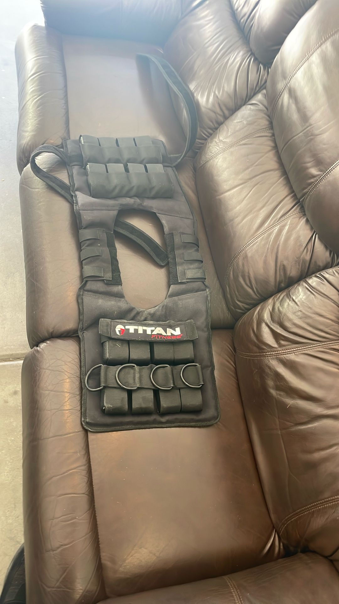 Titan Fitness Weight Vest 40 Lbs