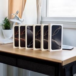 AP7 Apple iPhone 16 Pro Max 256gb unlocked new sealed 