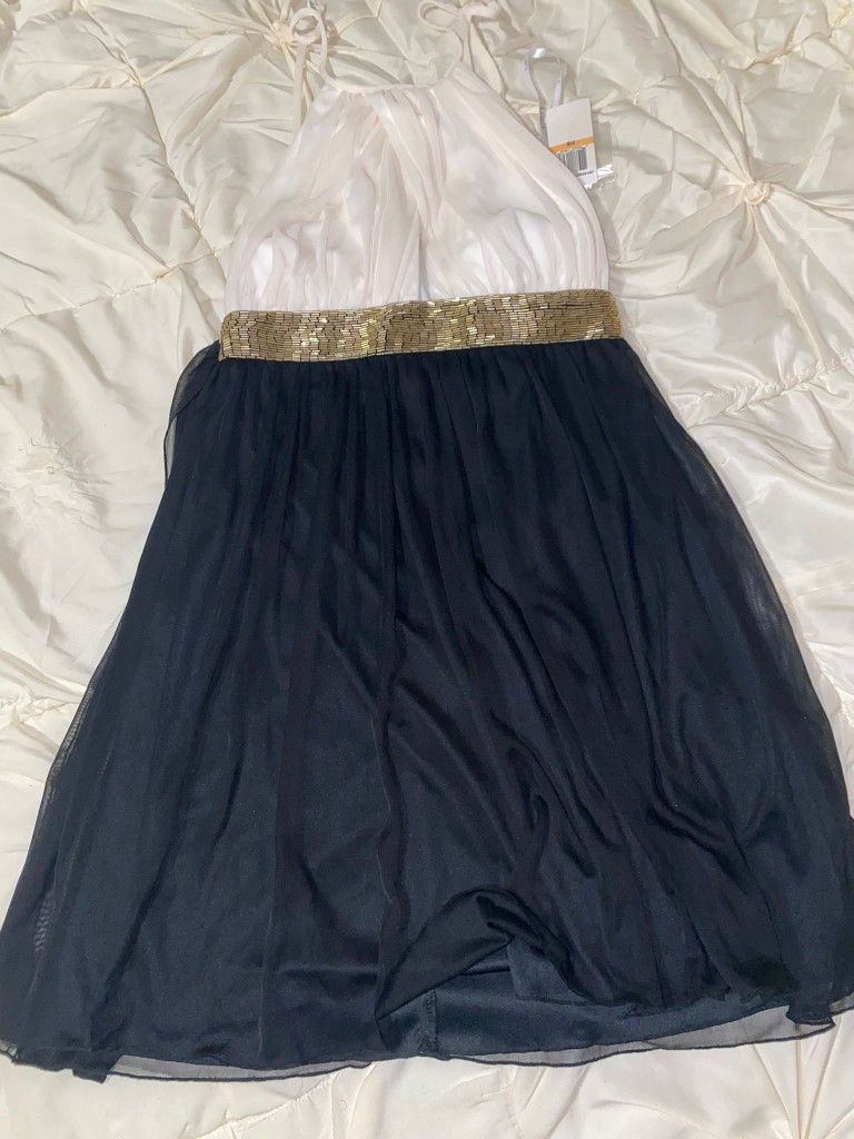 Juniors Sleeveless Dress - Perfect For A Wedding Or Soirée!
