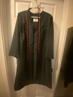 Graduation gown