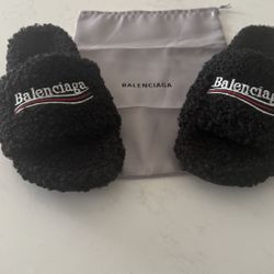 BALENCIAGA FUR SLIDES