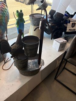 Rustic Metal Hand Water Pump Planter with Dual Buckets & Rooster Garden Decor