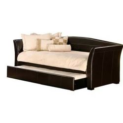 Oversized Daybed With Trundle One Owner Like New