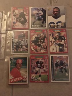 Collectibles football and baseball cards