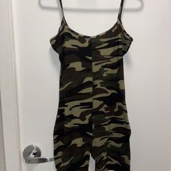 Buzz Camouflage Print Romper Size M