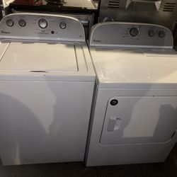 Whirlpool Washer And Dryer Set 