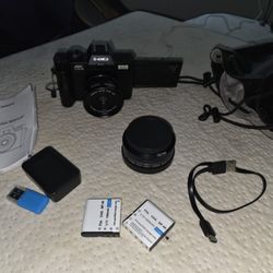 4k Ultra HD Digital Camera With 2 Batteries Case And Accessories 