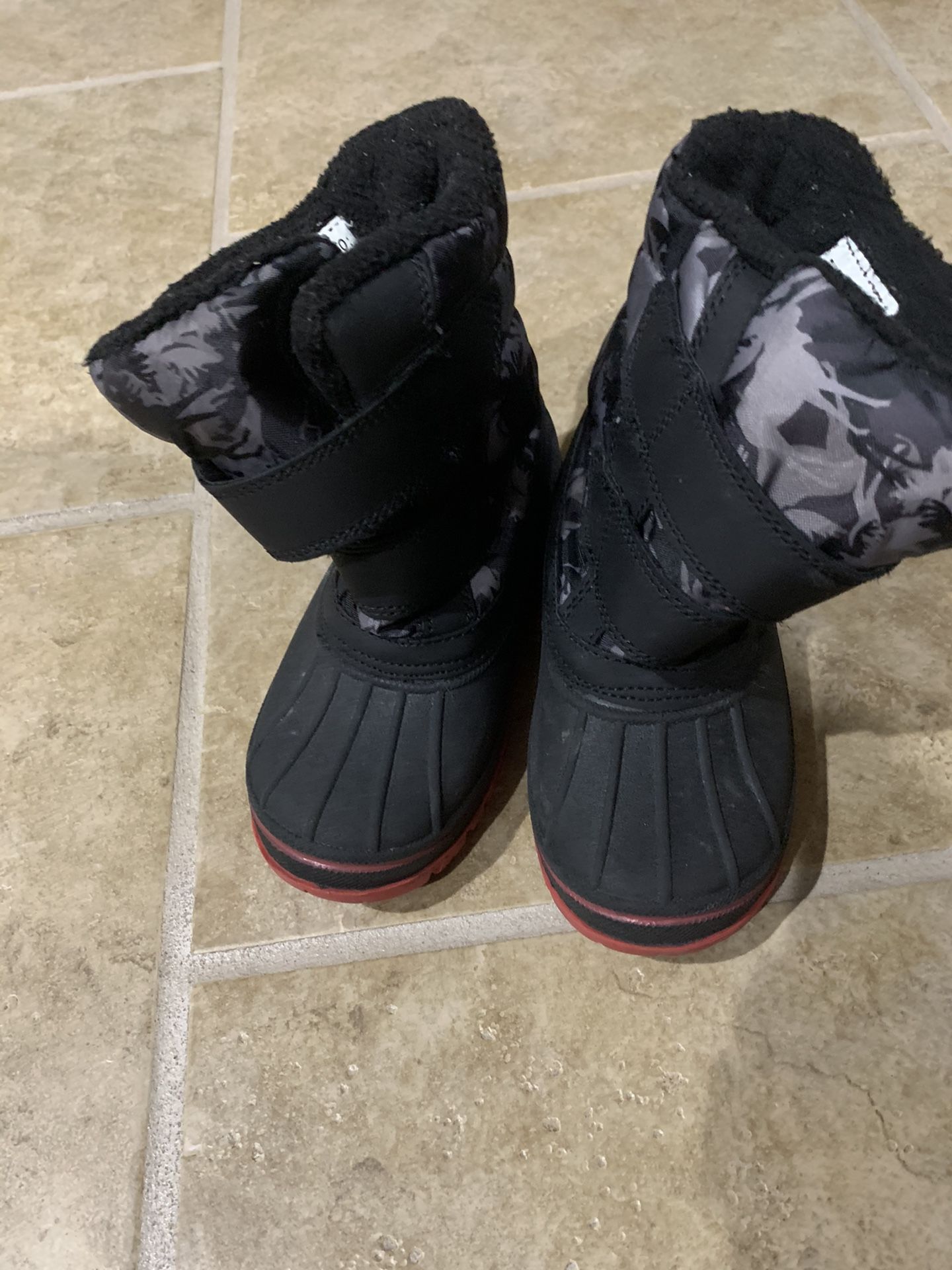 Toddler snow boots