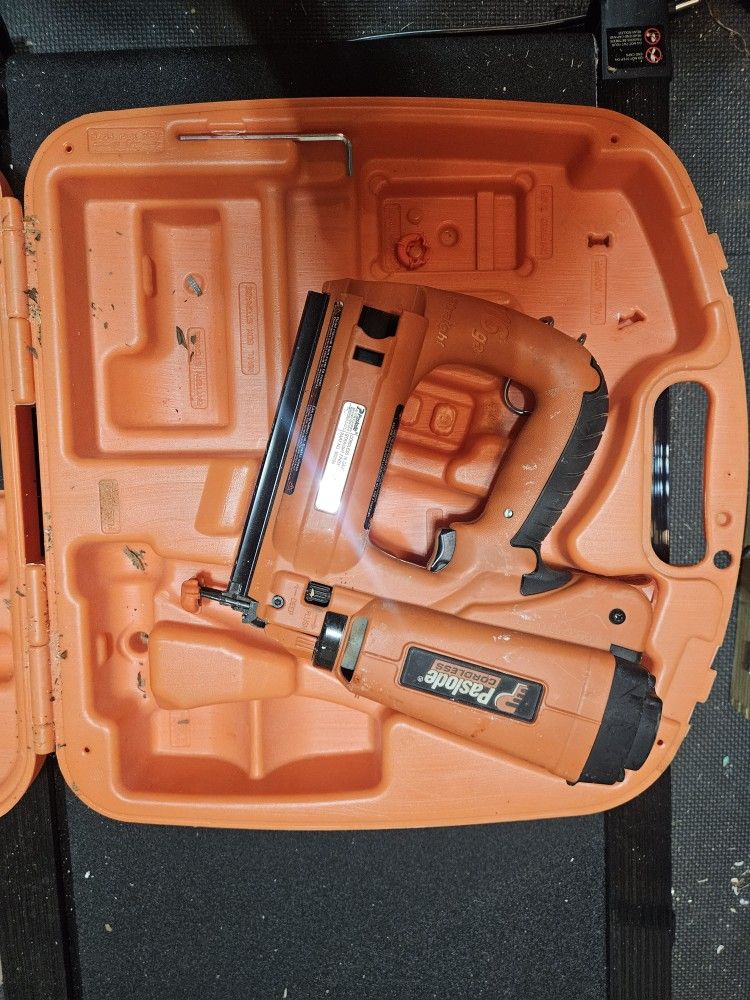 Paselode Trim Nailer