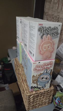 Labubu Macaron An Big Into Energy