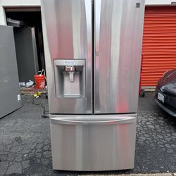 Kenmore Elite French Door Bottom-Freezer Refrigerator w/Grab-N-Go Door 