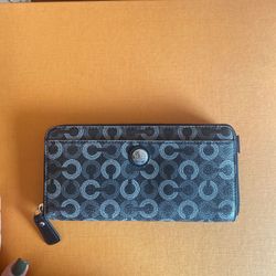 Coach wallet