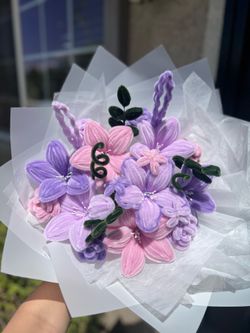 Forever pipe cleaner flowers