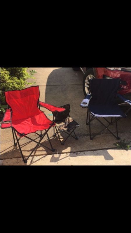 3 Folding Camp Chairs -NEW