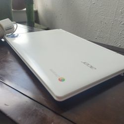 Chromebook