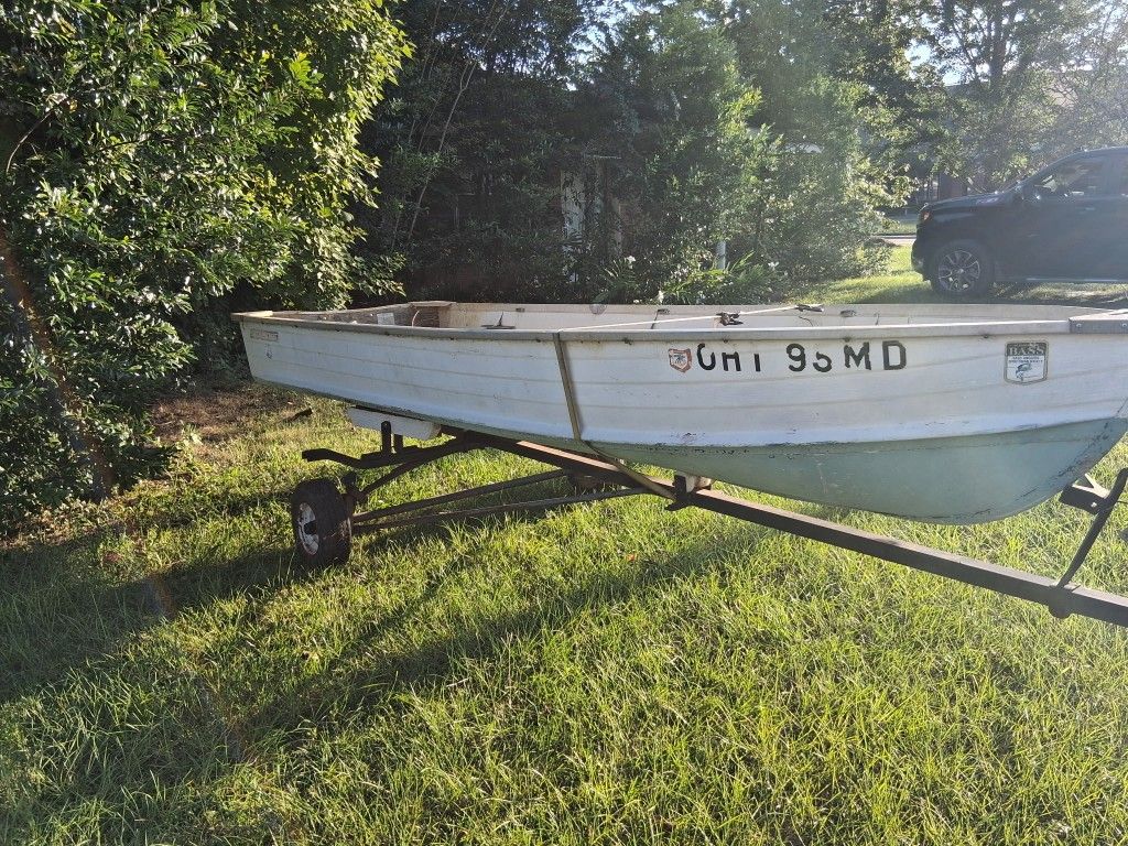 14Ft Aluminum Boat with Trailer
