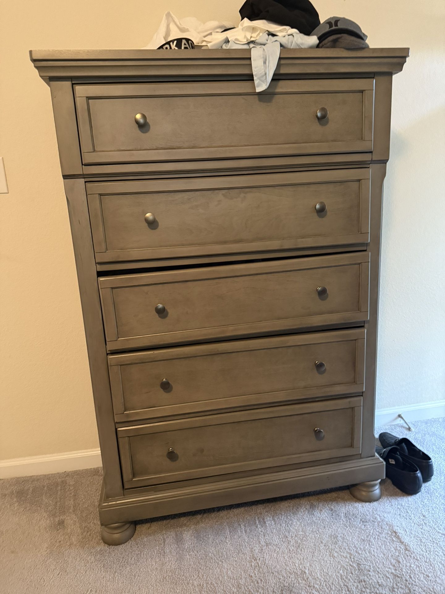 Ashley Furniture Bedroom Set For Sale