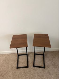 C-Shaped Side Table for Couch - Small Coffee Stand Sofa Tray Desk with Metal Frame