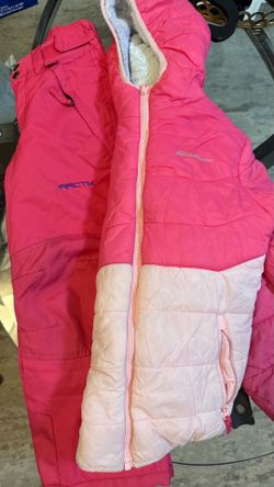 Snow clothes free