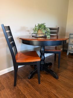 Round Farmhouse Dining Table with 2 Chairs – Black & Cherry Wood
