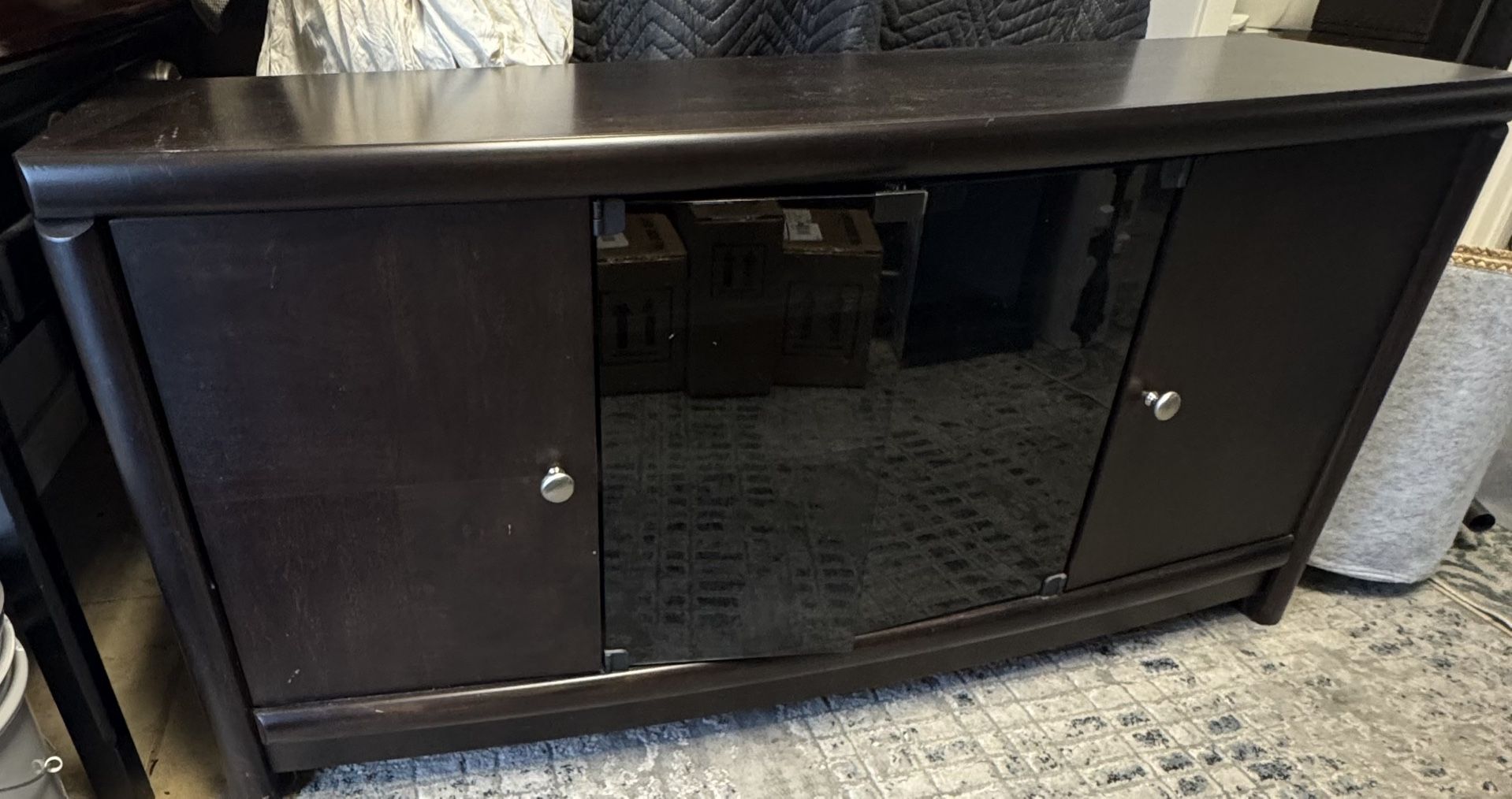 Coronado 3 Piece Walnut TV Wall Unit