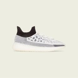 Yeezy 350 V2 ‘Slate Panda’