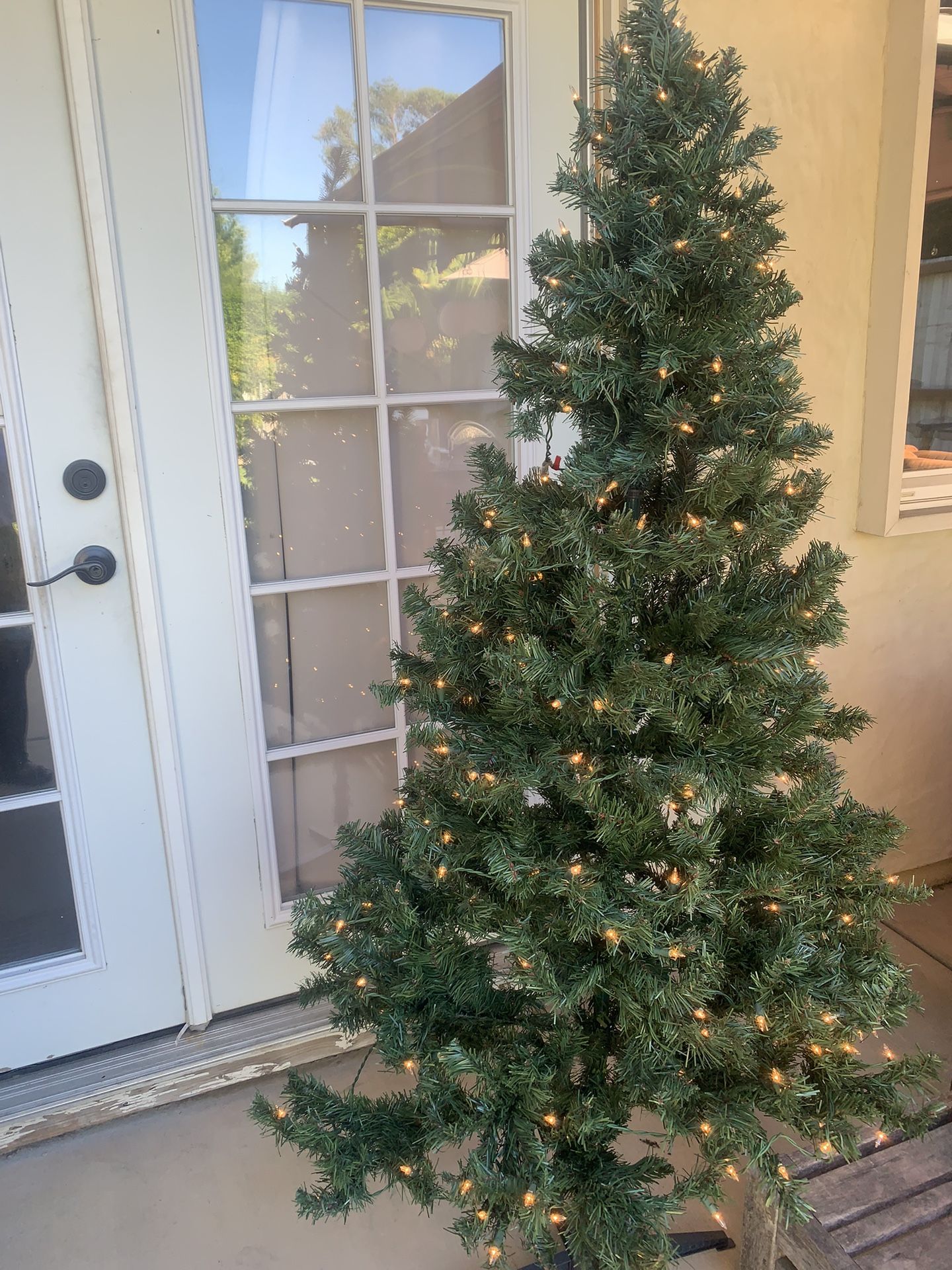 Christmas Tree 6 ‘ with Lights