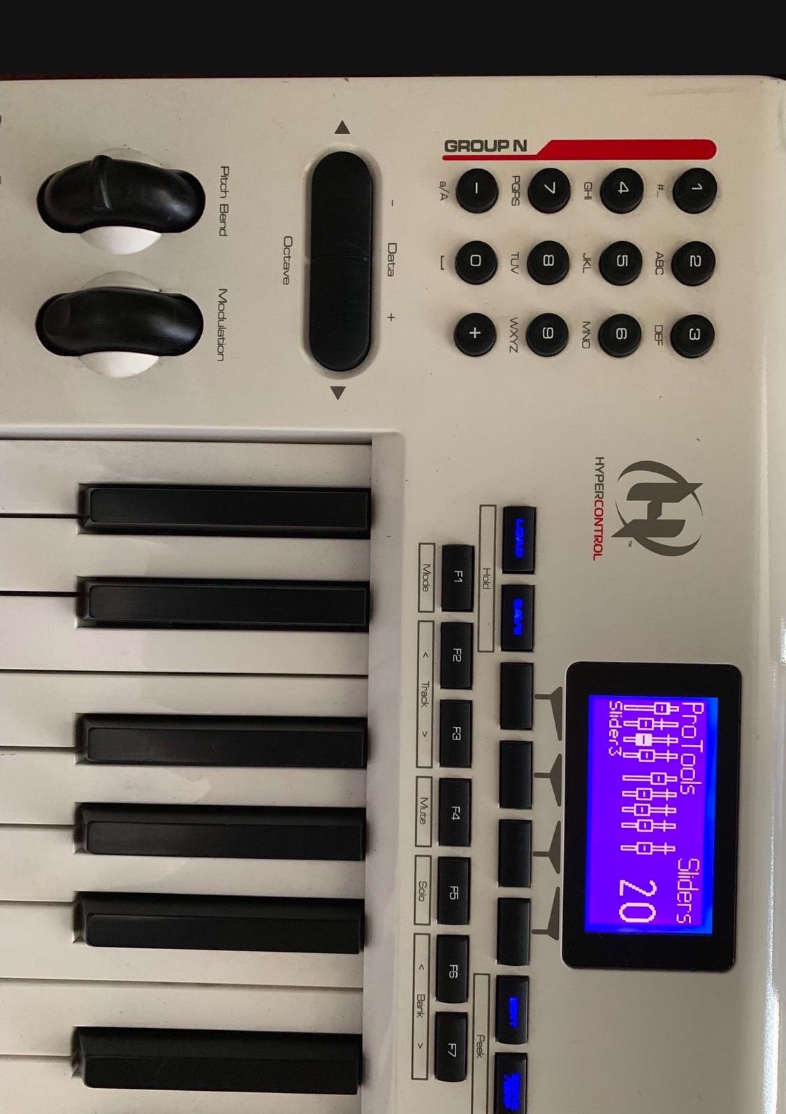 USB AXIOM Pro 61 Controller, For Music Production