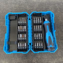 Screwdriver Multitool with 32 different tips and storage case unbranded