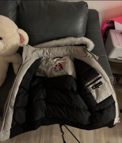 White Moose Knuckles Jacket
