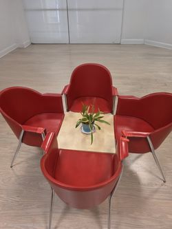 6 Mid-Century Modern Style Italian Chairs (Project)