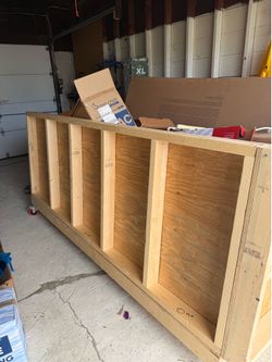 Wooden platform 8’ x 4’