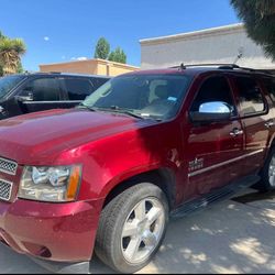 2011 Chevrolet Tahoe LTZ sport Utility 4d