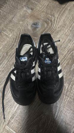 Adidas 11.5 kids samba