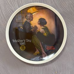 Norman Rockwell Mothers Day 1981 With Certificate