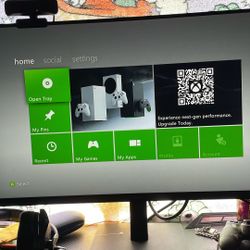 Working Xbox 360  Slim With Controller 