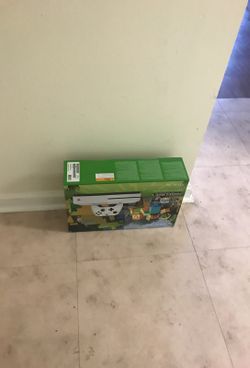 Xbox One S Minecraft Edition