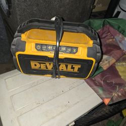 Dewalt Bluetooth Speaker 