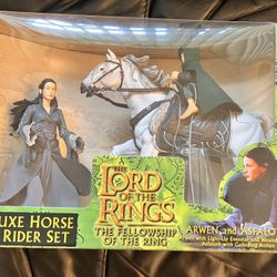 The Lord Of The Rings - Arwen And Asfaloth Set