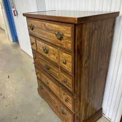 Old Fashioned Wood Dresser 