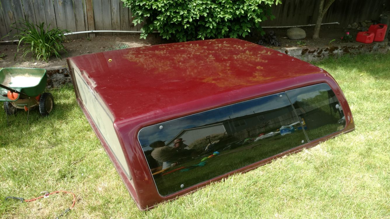 Maroon Canopy for Sale in Graham, WA OfferUp