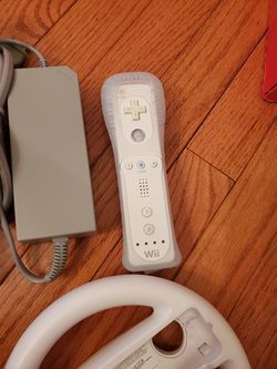 Nintendo Wii Bundle With Mario Kart Thumbnail