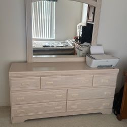 Matching 2 Twin XL Bedroom Set W/ Nightstand & Dresser