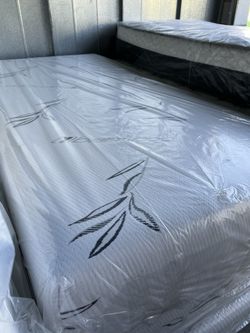 Twin Memory Foam Mattress