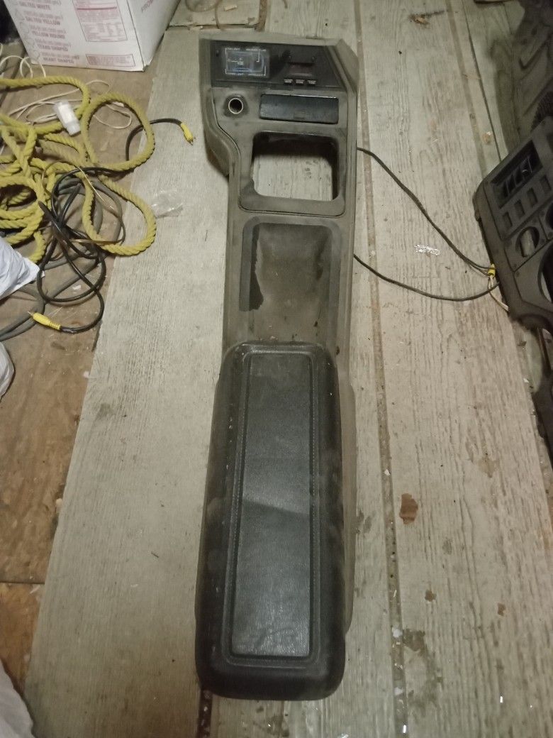 Center Console For 1985 Mustang GT.